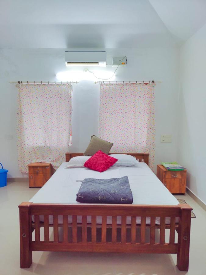 White Sands Homestay Turavūr Exterior foto